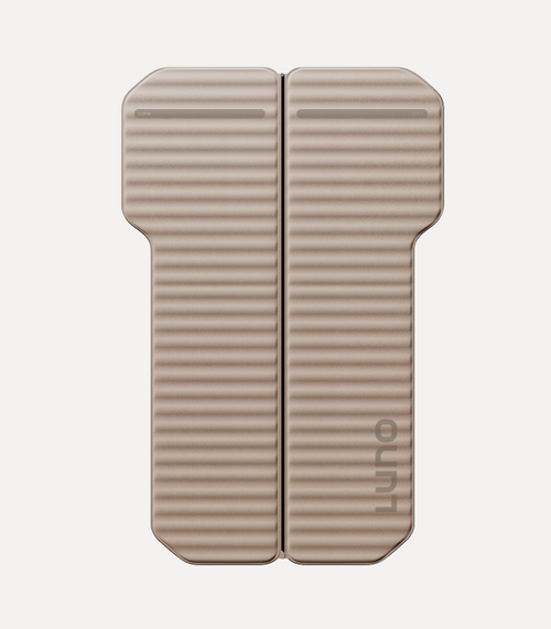 AIR FOAM Pro RIVIAN  Small Render 3