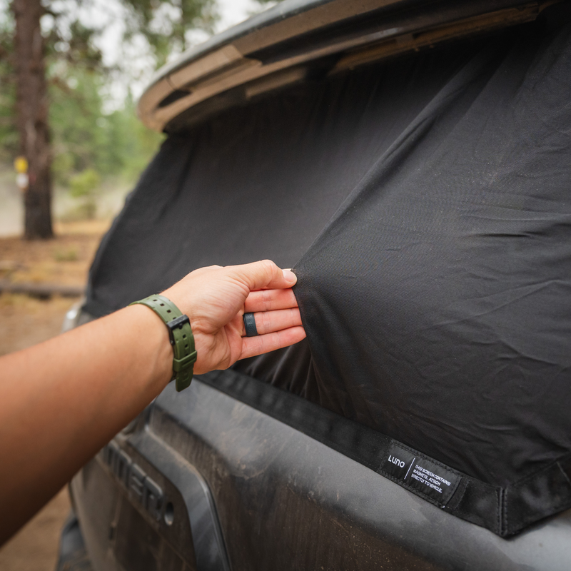 image 3 of 4Runner Trunk Window Screen